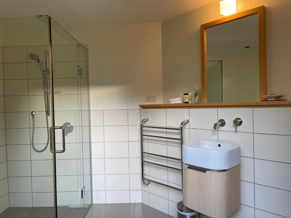 Lake Vista Lodge Taupo Bagian luar foto