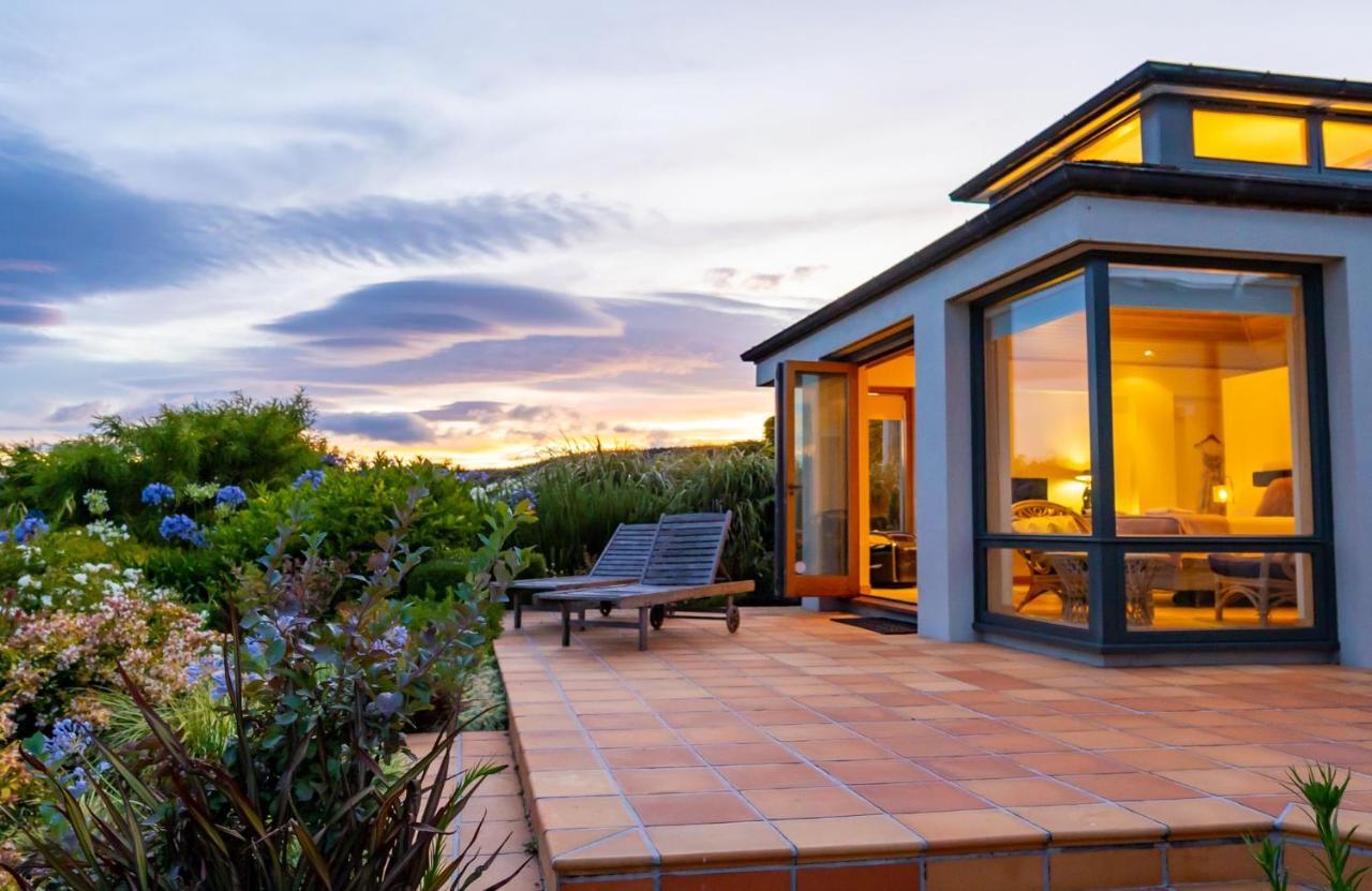 Lake Vista Lodge Taupo Bagian luar foto