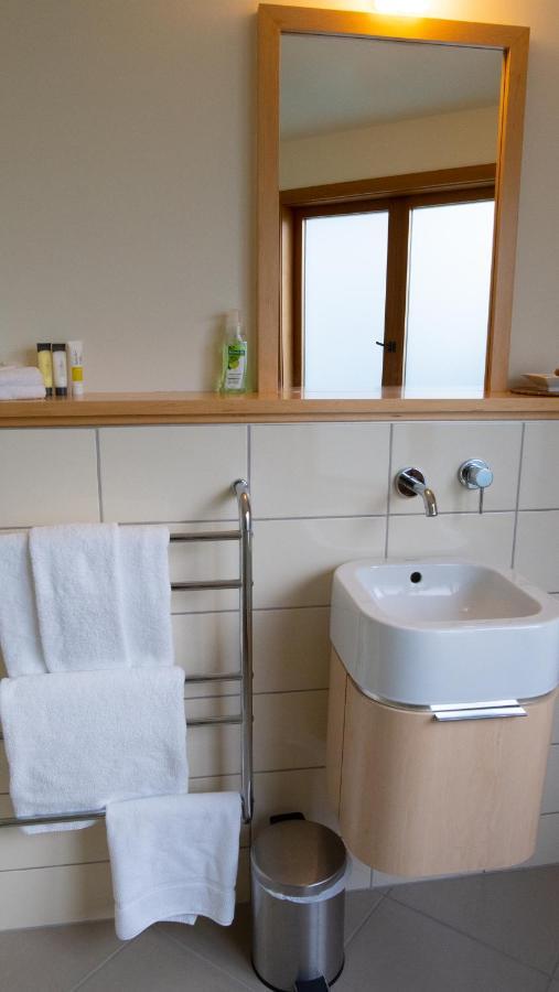 Lake Vista Lodge Taupo Bagian luar foto