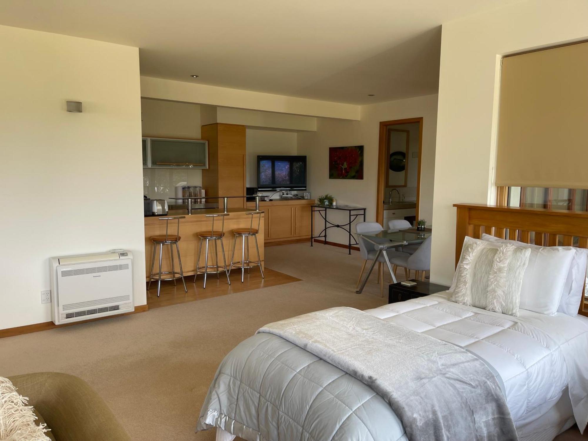 Lake Vista Lodge Taupo Bagian luar foto